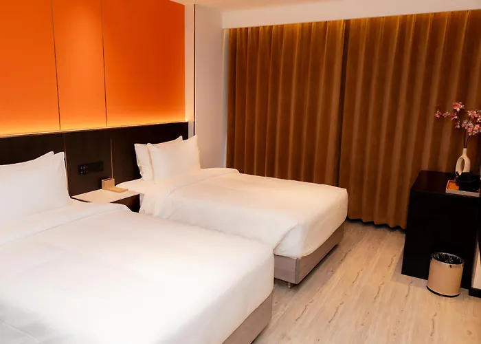Jiuding Joy Hotel
